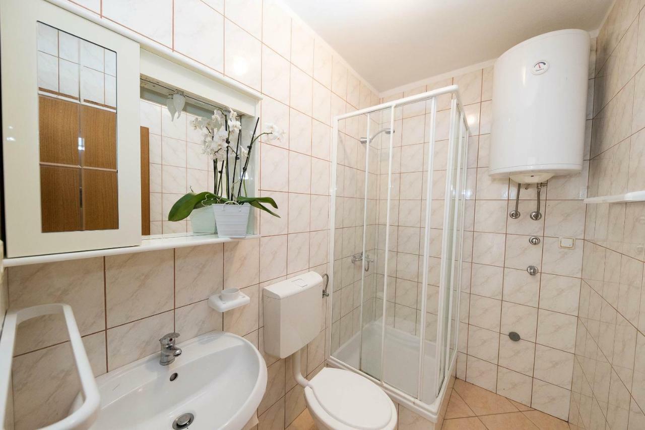 Apartmani Jordanka Crikvenica Eksteriør billede